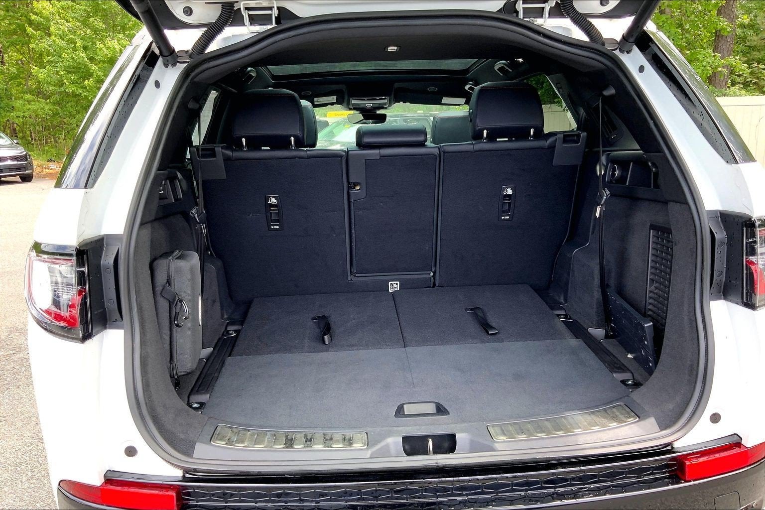 2023 Land Rover Discovery Sport SE R-Dynamic