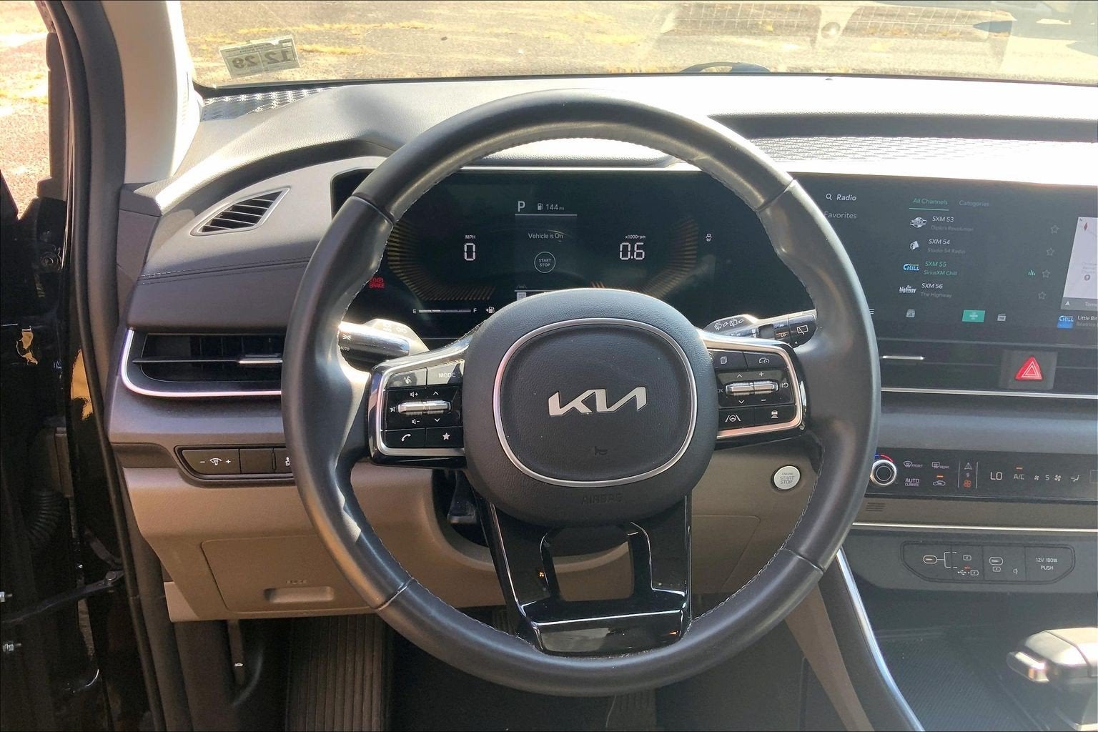 2025 Kia Carnival EX