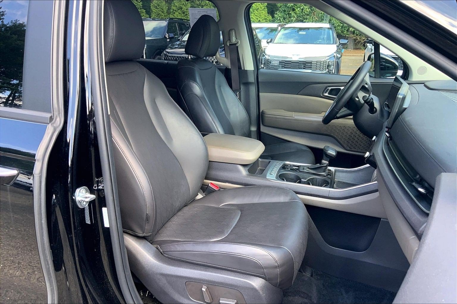 2025 Kia Carnival EX