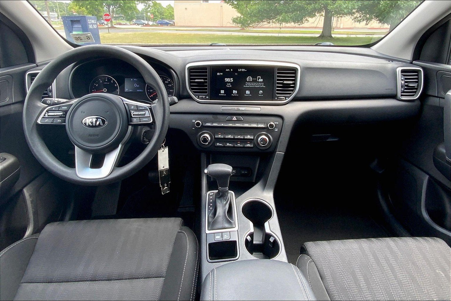 2022 Kia Sportage LX