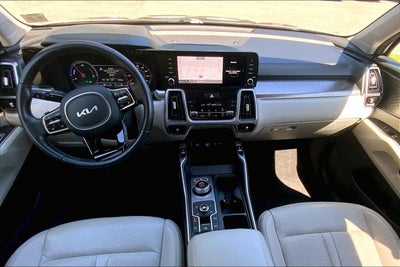 2023 Kia Sorento Hybrid EX
